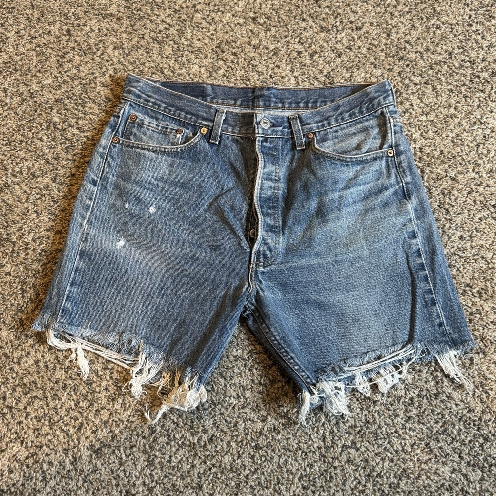 Levi's 501xx Shorts Unisex 35x30 Fit 32 Light Wash Denim Cut-Off Vintage Y2K 90s